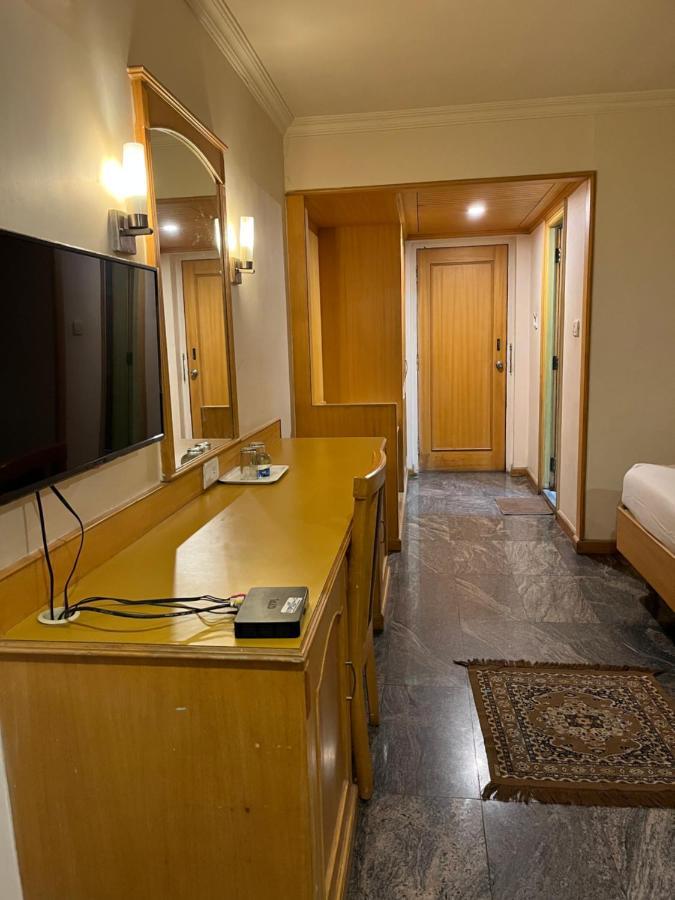 Asr Guesthouse Tirupati Esterno foto